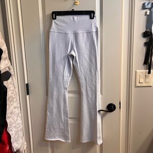 white alo flare leggings